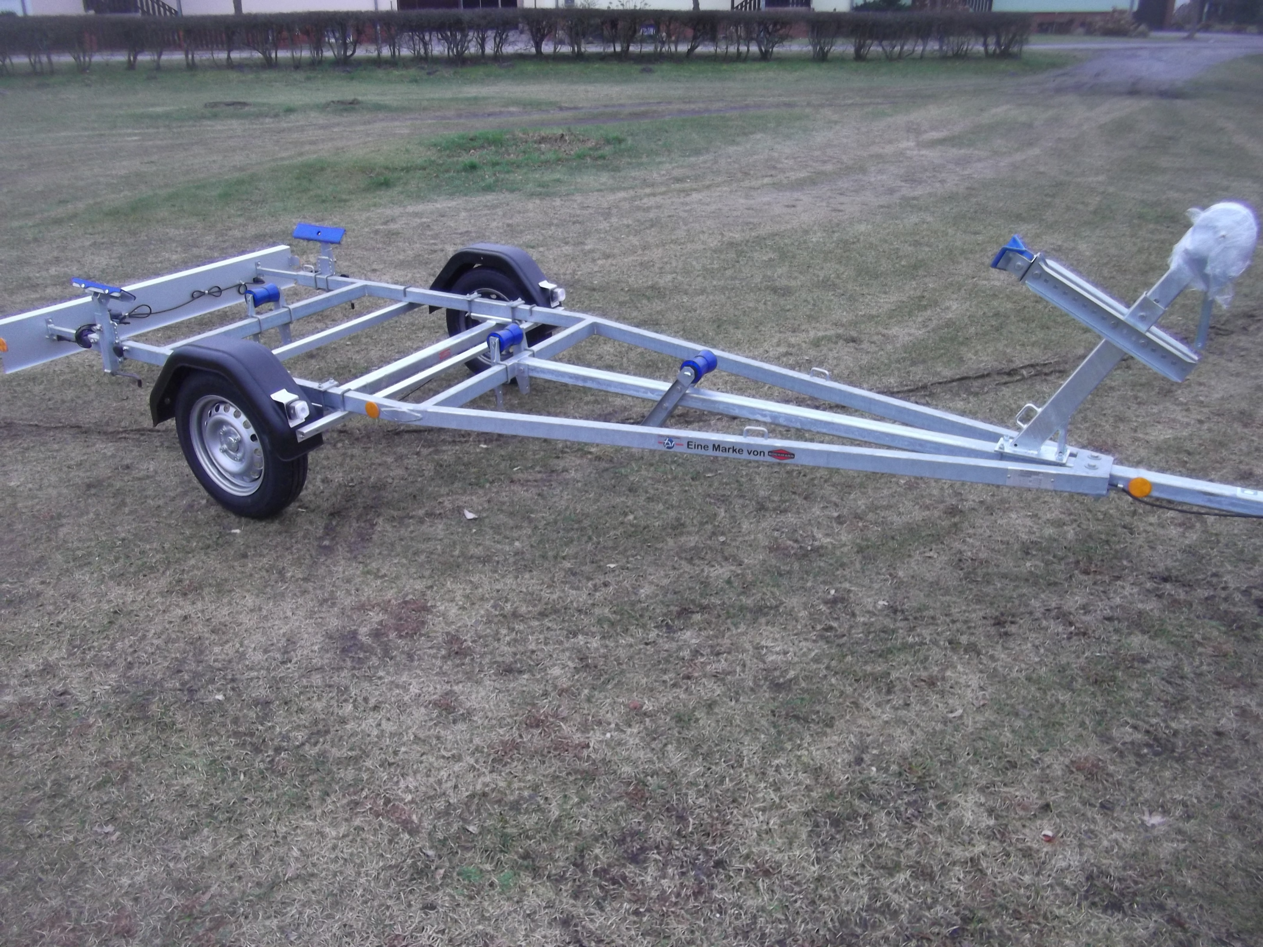 DSCF2835 BA 750-L Bootsanhänger 750kg mit Langauflagen