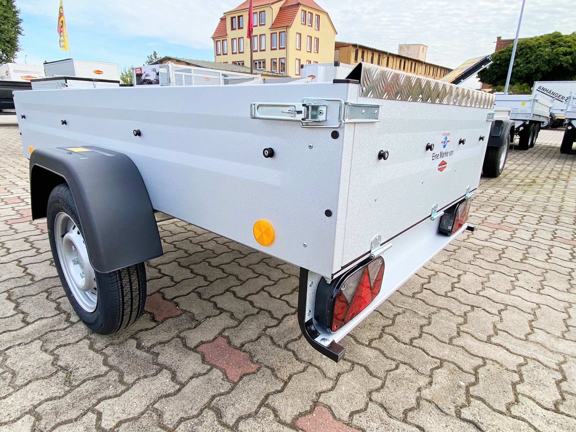 rk-eu2-ligt-tpv-kippbarer-kastenanhanger-8 TPV RK-EU-2-K light kippbarer Kastenanhänger