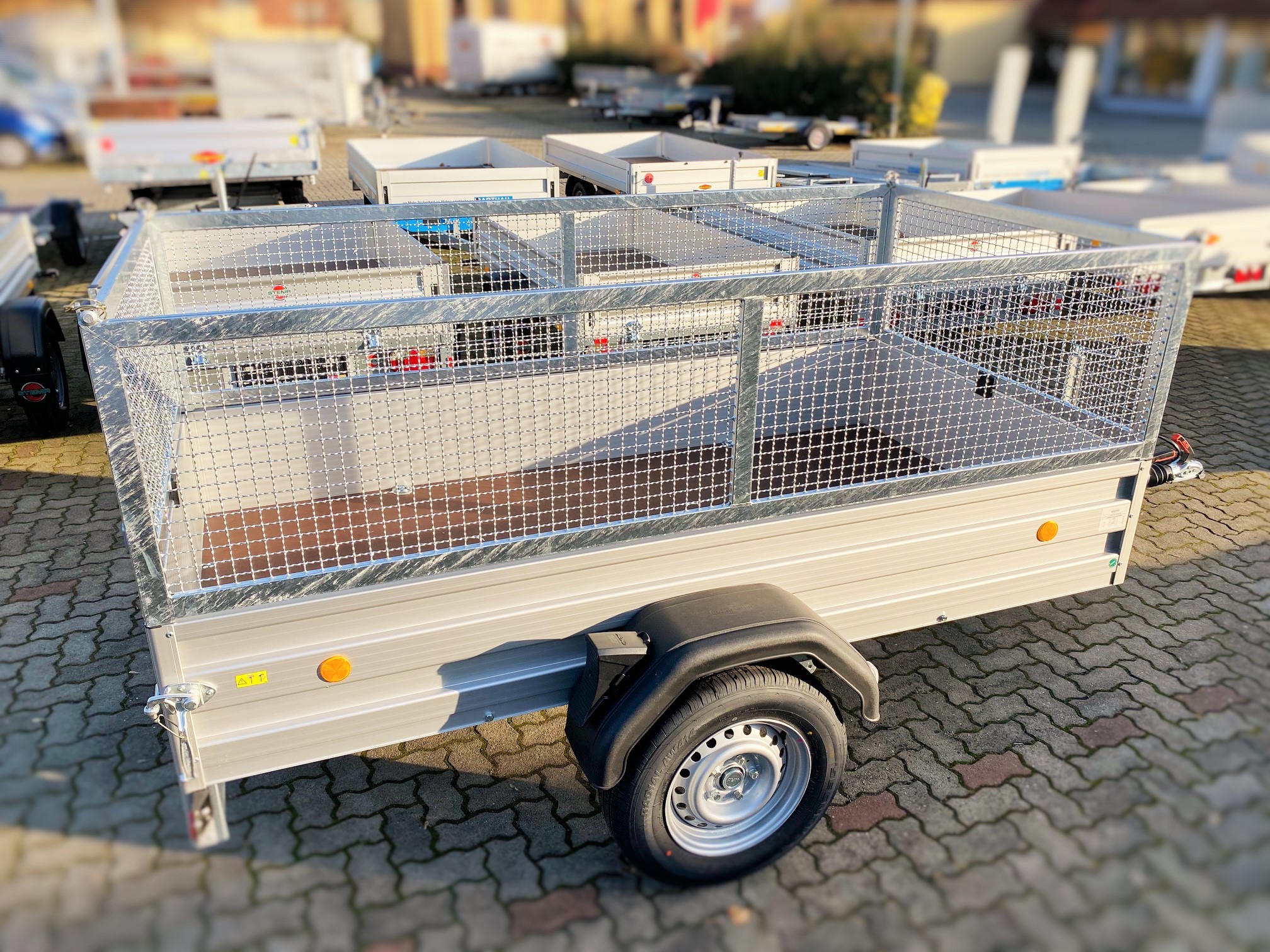 laubgitter-600-bockmann-1066832-tl-al-2513-3rKMmrW9FVpsmH TL-AL 2513 / 135 mit Gitteraufsatz - Böckmann Kastenanhänger