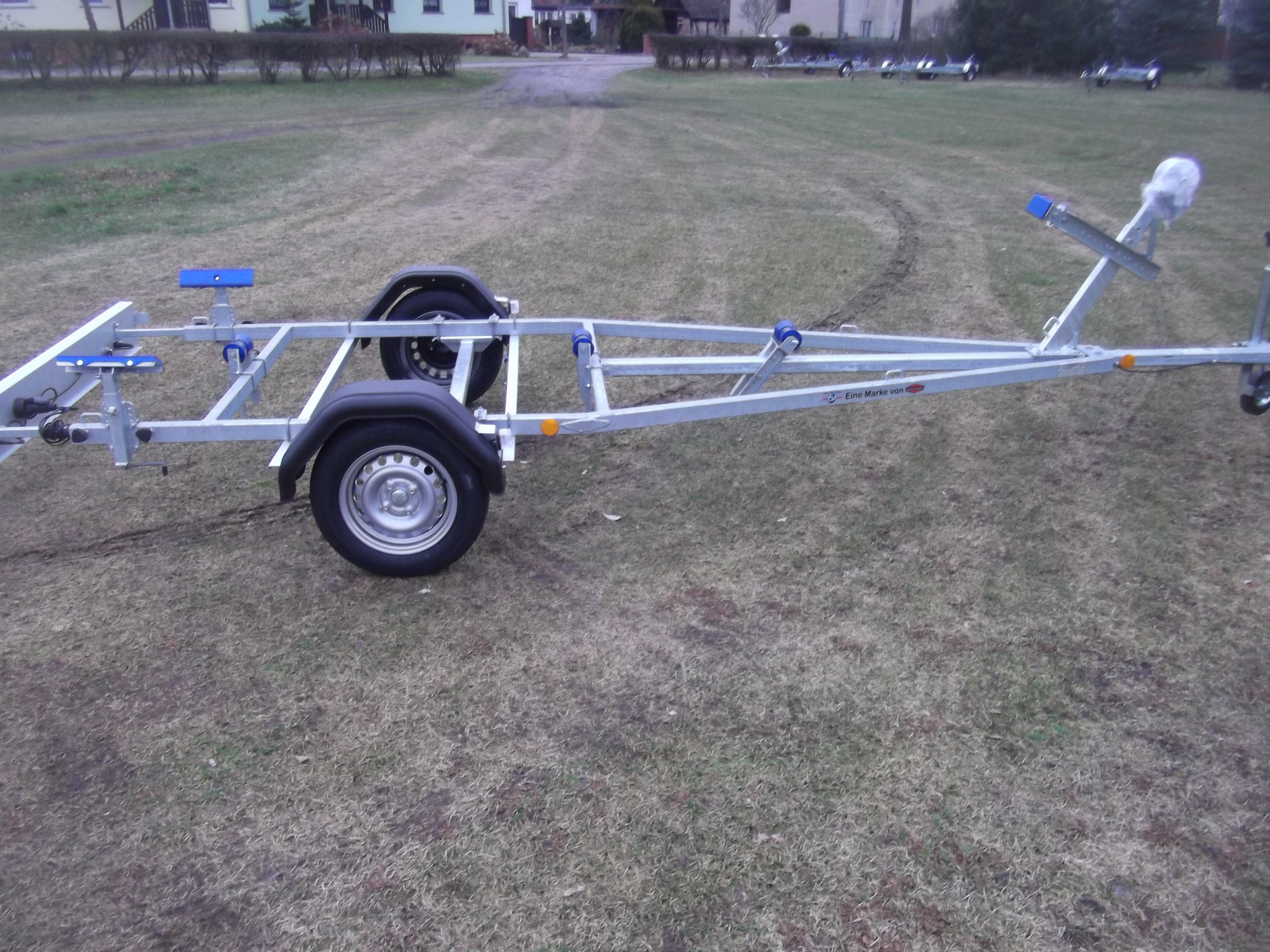 DSCF2829 BA 750-L Bootsanhänger 750kg mit Langauflagen