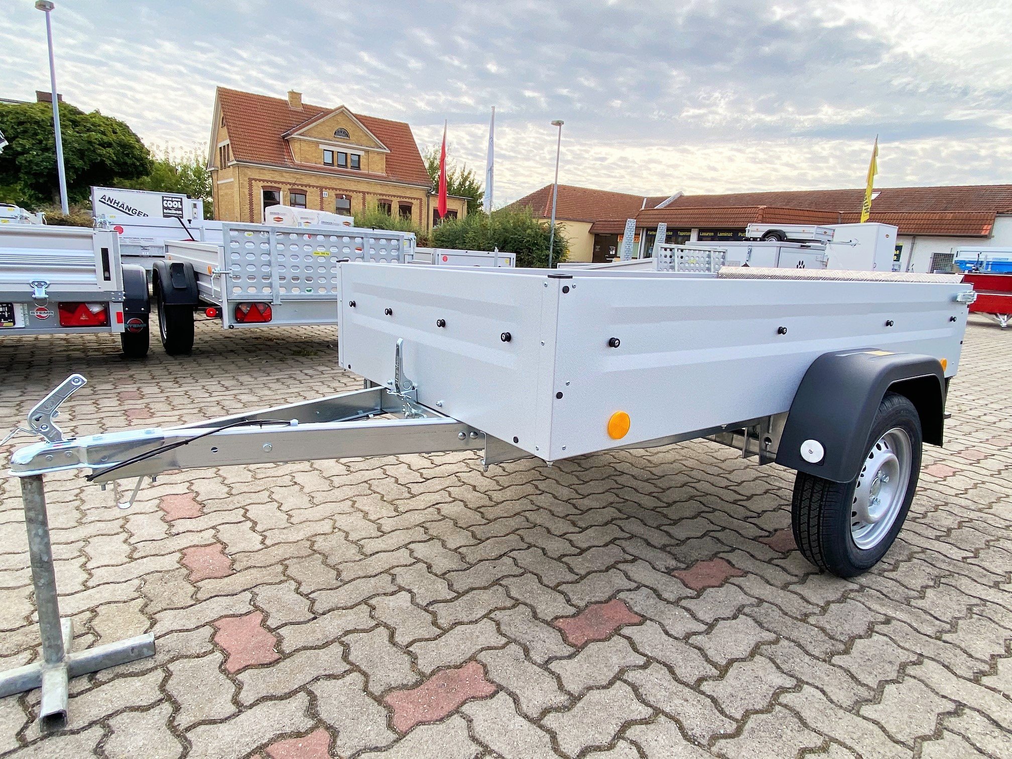 rk-eu2-ligt-tpv-kippbarer-kastenanhanger-2 TPV RK-EU-2-K light kippbarer Kastenanhänger