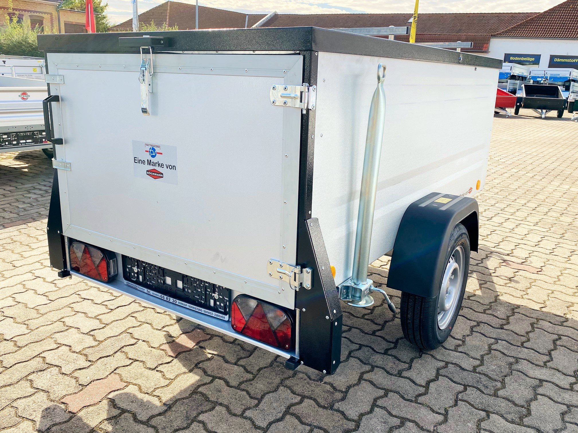 tpv-kofferanhaenger_kt-eu2-75kg-4 TPV KT-EU 2 Kofferanhänger, Deckelanhänger